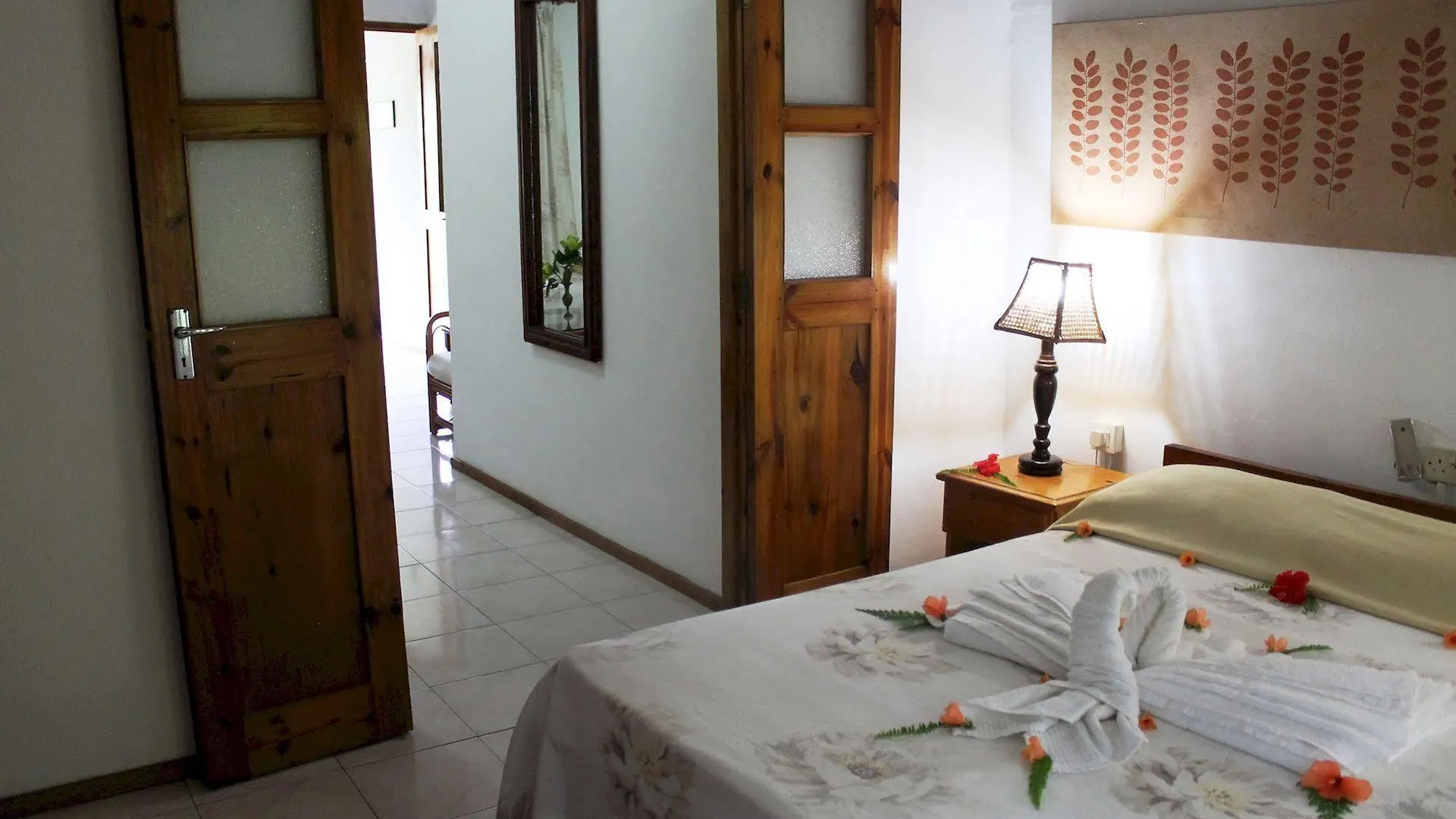** Konukevi Romance Bungalows Beau Vallon  Seyşel Adaları