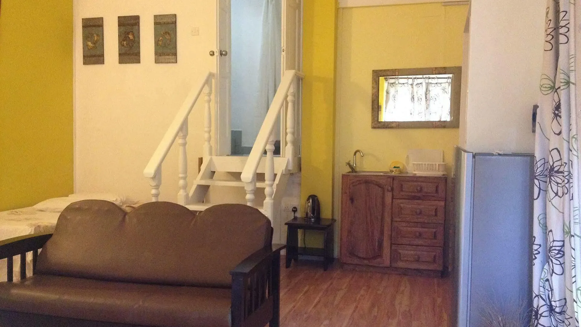 Guest house Romance Bungalows Beau Vallon